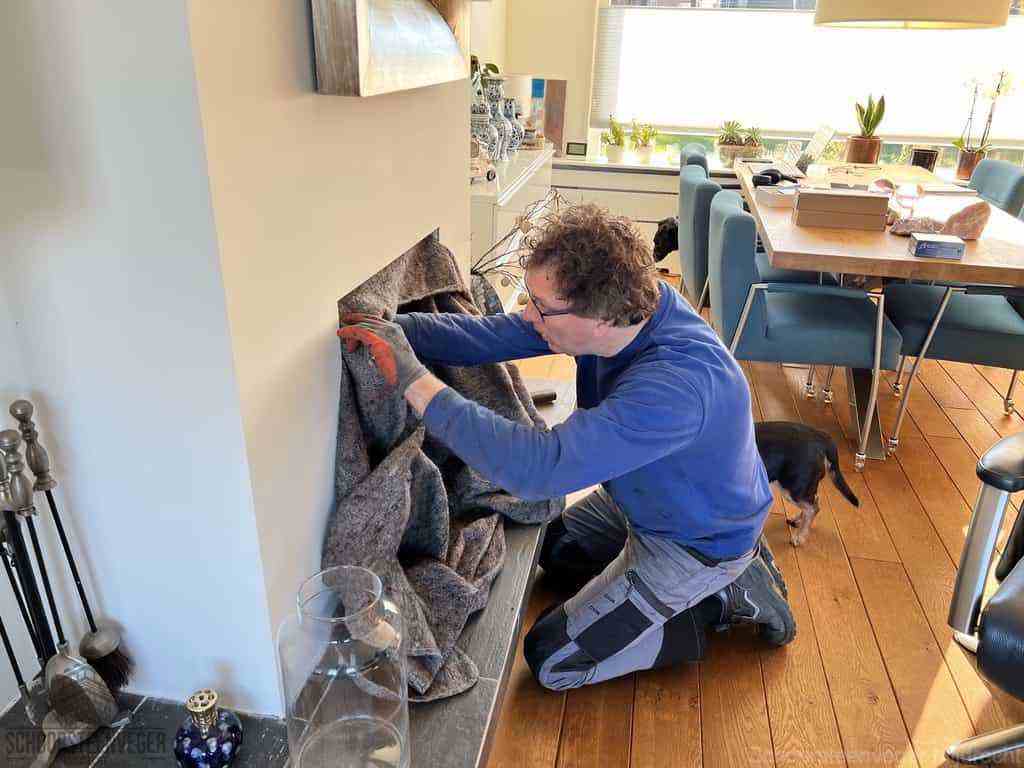 Schouwveger Mijdrecht kleed schoorsteenreiniger Schouwveger Mijdrecht kleed schoorsteenreiniger